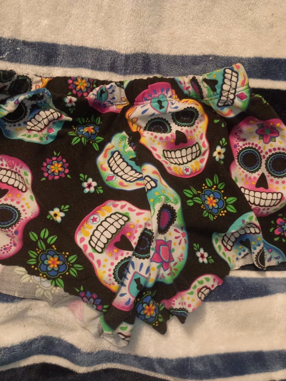 Black Sugar Skull Print Shorts - Colorful Day of the Dead Design
